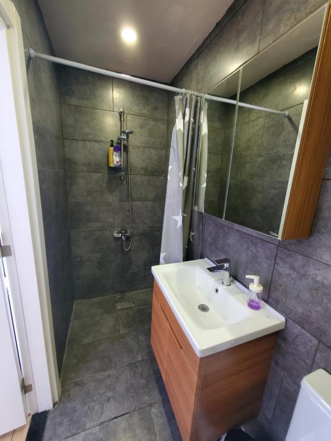 Private Room Near Istanbul Airport Arnavutkoy Kamer foto